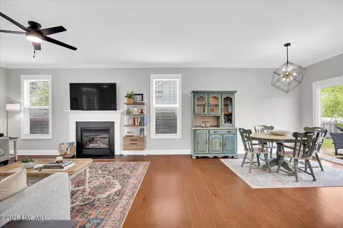 Dining - 477 Landsdowne Cir, Hampstead, NC 28443 photo 1 of 3