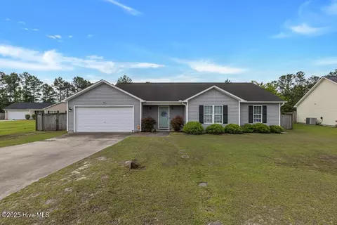 188 Ashbury Park Ln, Richlands, NC 28574