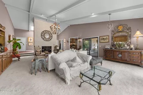 Living - 14 Thunderbird Cir, Pinehurst, NC 28374 photo 1 of 6