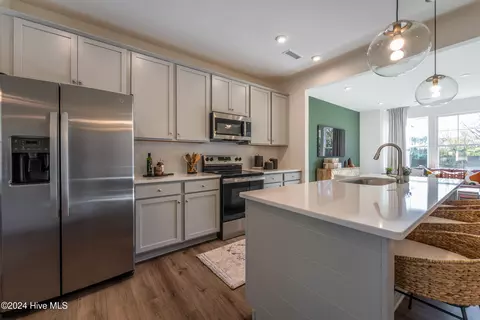 1418 Cooper St, Sanford, NC 27330