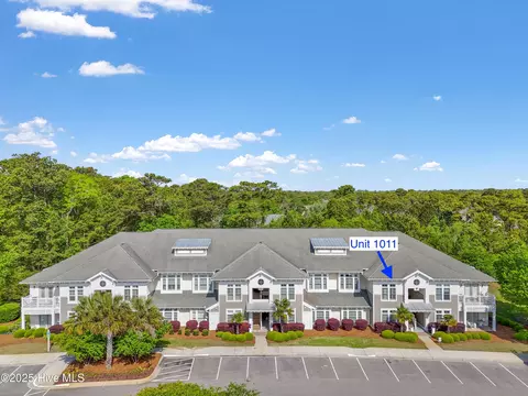 2537 St James Dr SE #1011, Southport, NC 28461