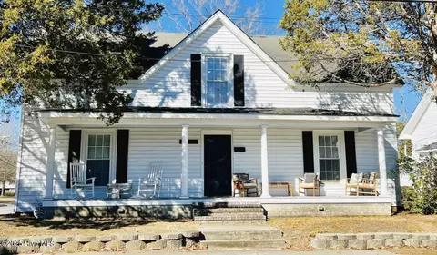 3646 N Main St, Farmville, NC 27828