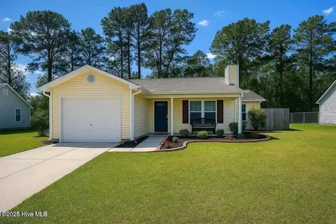 315 Running Rd, Jacksonville, NC 28546
