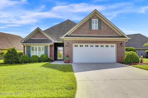 218 Silver Creek Loop, Sneads Ferry, NC 28460