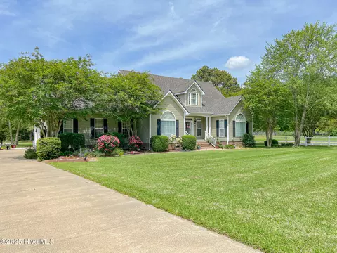 100 Lauren Ln, Camden, NC 27921