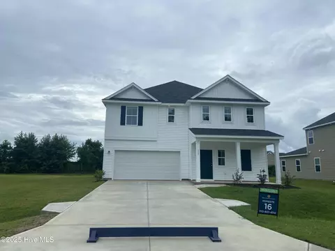 515 Sandy Hollow Dr, Jacksonville, NC 28540