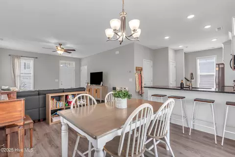 Dining - 3978 Eclipse Ave, Leland, NC 28451 photo 1 of 2