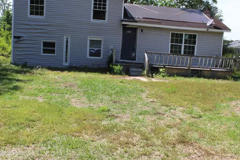 395 Brinson Rd, Magnolia, NC 28453
