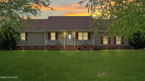 1003 Azalea Trl, Elizabeth City, NC 27909