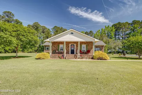 3503 Slatestone Rd, Washington, NC 27889
