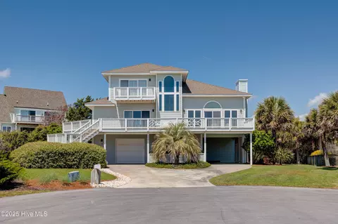 105 Whitecap Ct, Emerald Isle, NC 28594