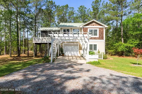 1284 Pasture Point Rd, Merritt, NC 28556