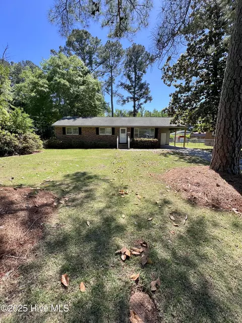 4165 East Prince Rd, Farmville, NC 27828
