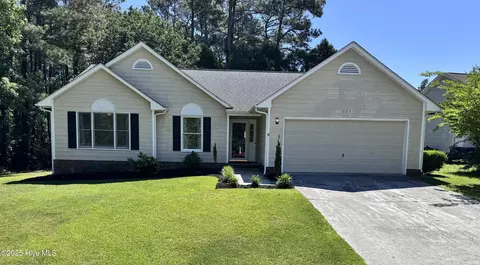 115 Winthrope Way, Jacksonville, NC 28546