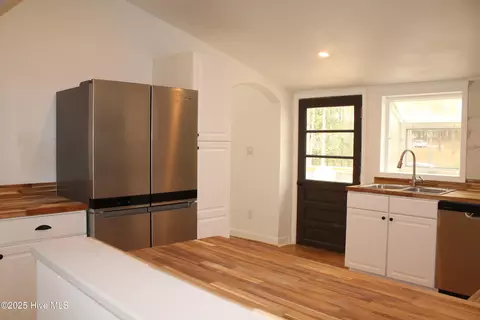 Kitchen - 136 Phillips St, Cameron, NC 28326 photo 1 of 5