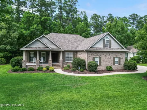 3603 Seafoam Ct, New Bern, NC 28562
