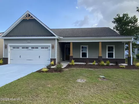2142 Willow Creek Ln, Leland, NC 28451