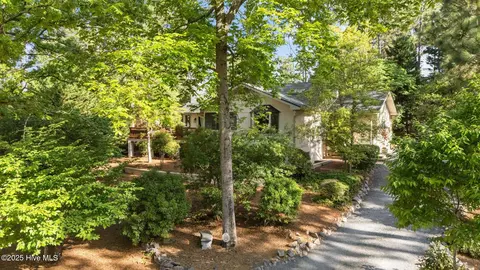 5 Live Oak Ln, Pinehurst, NC 28374 photo 2