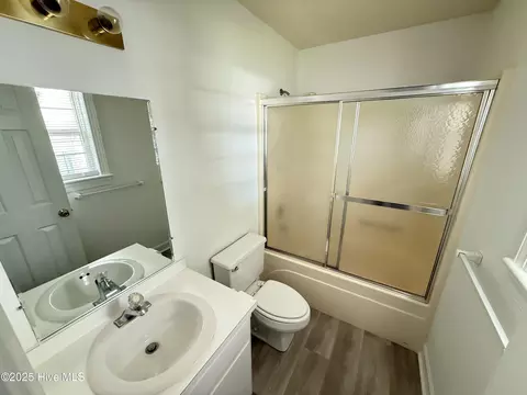 Bath - 122 Tarheel Dr, Mount Olive, NC 28365 photo 5 of 5