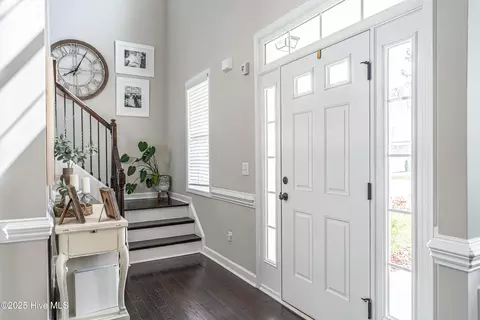 Entry Way - 180 Cashew Loop, Cameron, NC 28326 photo 2 of 8