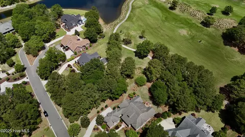230 October Glory Dr, Wallace, NC 28466