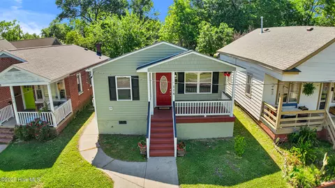 118 S 13th St, Wilmington, NC 28401
