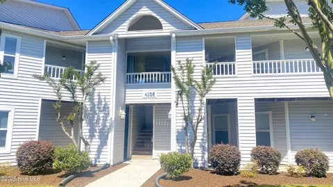 4105 Breezwood Dr #203, Wilmington, NC 28412