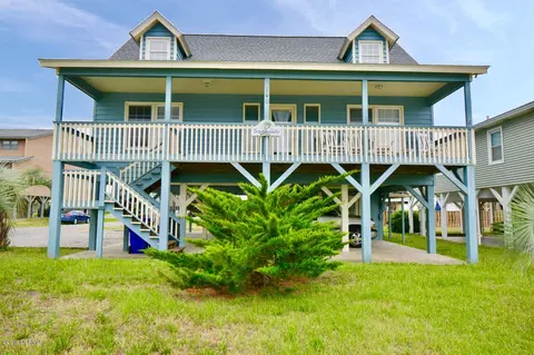 140 E Second St, Ocean Isle Beach, NC 28469