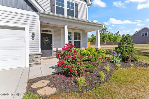 Exterior - 4130 Irwin Dr, Aberdeen, NC 28315 photo 2 of 3