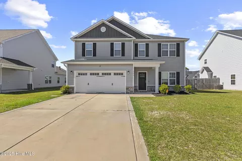 526 Transom Way, Sneads Ferry, NC 28460