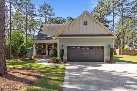 601 Wildwood Rd, Aberdeen, NC 28315