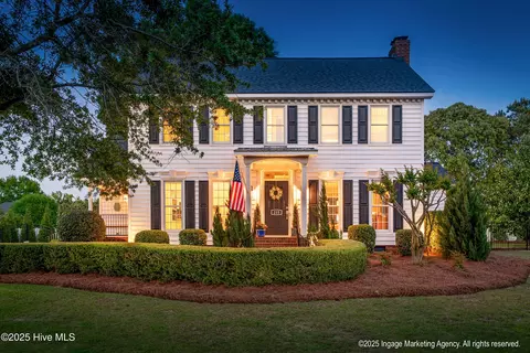 215 Rivercrest Dr, Greenville, NC 27858