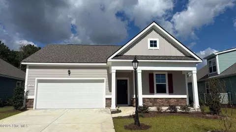 1225 Woodhouse Dr NW, Ash, NC 28420