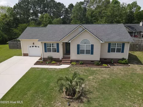 2801 Fletcher Ct, Castle Hayne, NC 28429