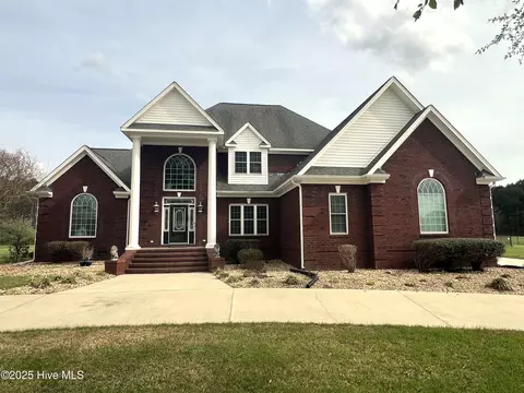 106 Cliffwell Dr, Goldsboro, NC 27530