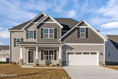 312 Oleander Dr, Greenville, NC 27858