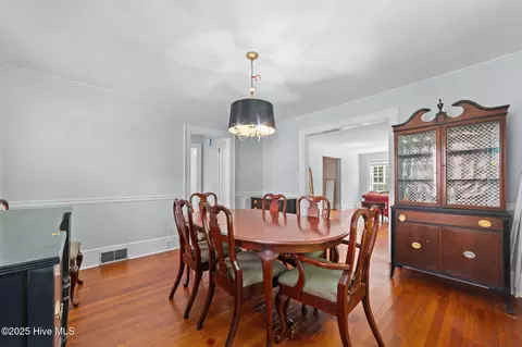 210 E 11th St, Washington, NC 27889 photo 21