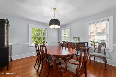 210 E 11th St, Washington, NC 27889 photo 22