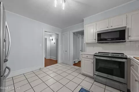 210 E 11th St, Washington, NC 27889 photo 26