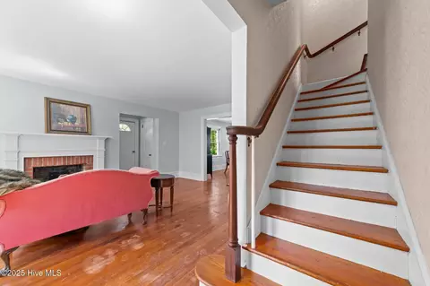 210 E 11th St, Washington, NC 27889 photo 32