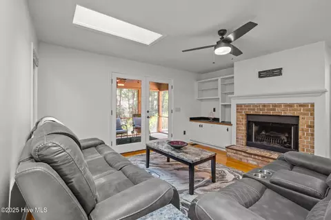Living - 245 Juniper Creek Blvd, Pinehurst, NC 28374 photo 4 of 4