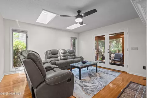 Living - 245 Juniper Creek Blvd, Pinehurst, NC 28374 photo 3 of 4