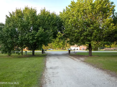 3831 Nc 30, Stokes, NC 27884