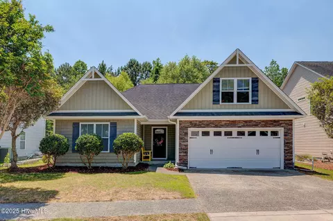 1316 Deer Hill Dr, Wilmington, NC 28409