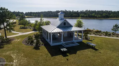 View/Area - 628 E Harborside Rd, Oriental, NC 28571 photo 8 of 9