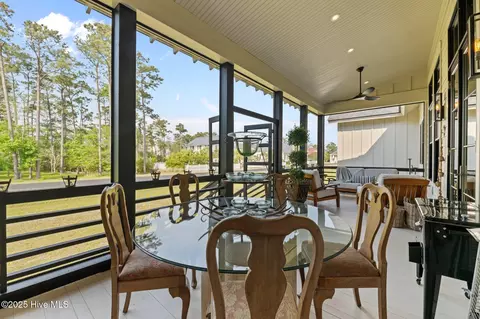 Exterior - 628 E Harborside Rd, Oriental, NC 28571 photo 5 of 15