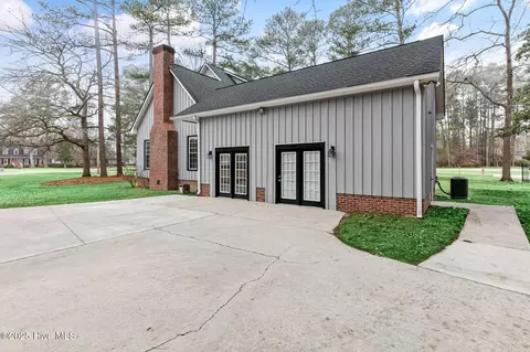 4800 Burning Tree Ln N, Wilson, NC 27896