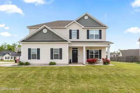 708 Kiwi Stone Cir, Jacksonville, NC 28546