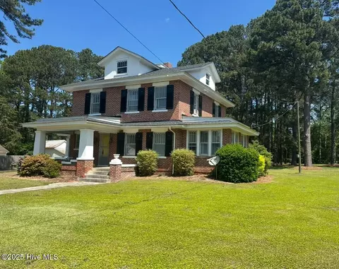 206 Main St, Severn, NC 27877