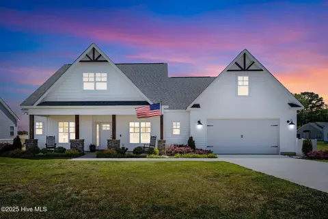 1809 Bedfordshire Rd, Nashville, NC 27856